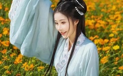 井川里予和别人打扑克牌视频豆瓣